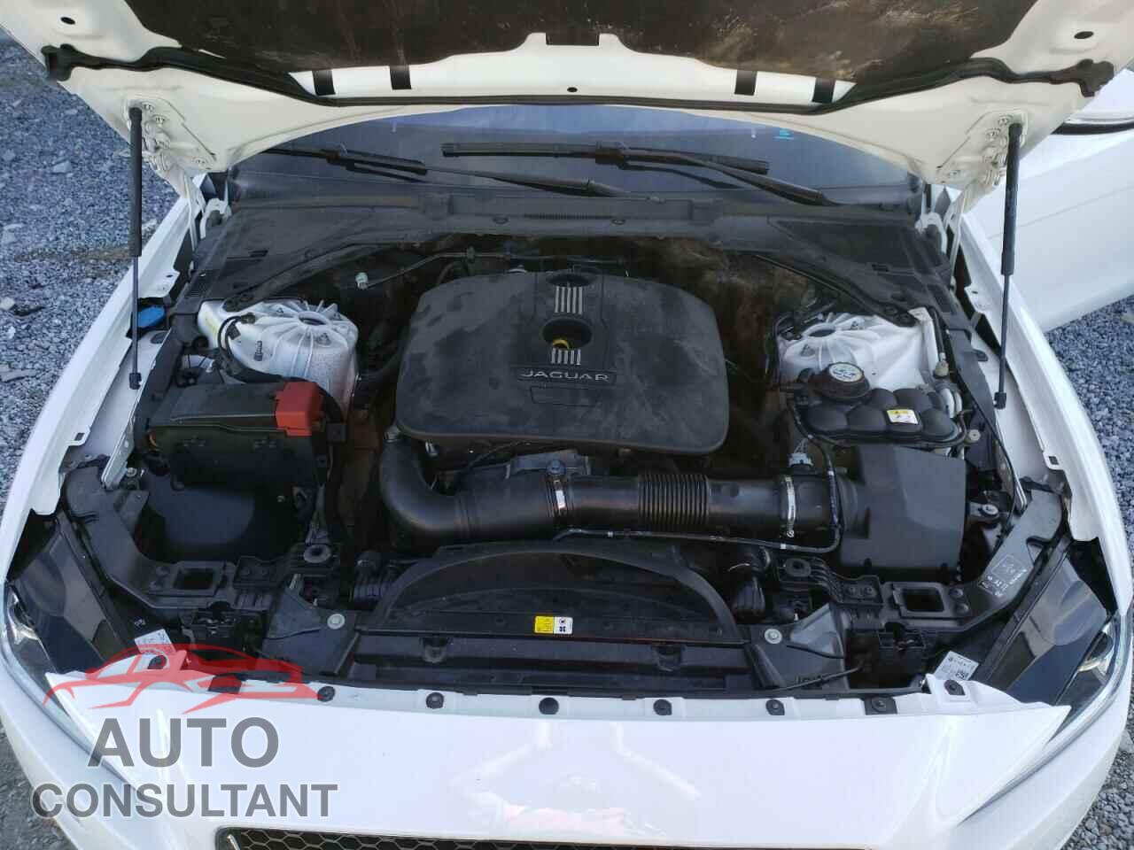 JAGUAR XE 2017 - SAJAD4BG0HA971355