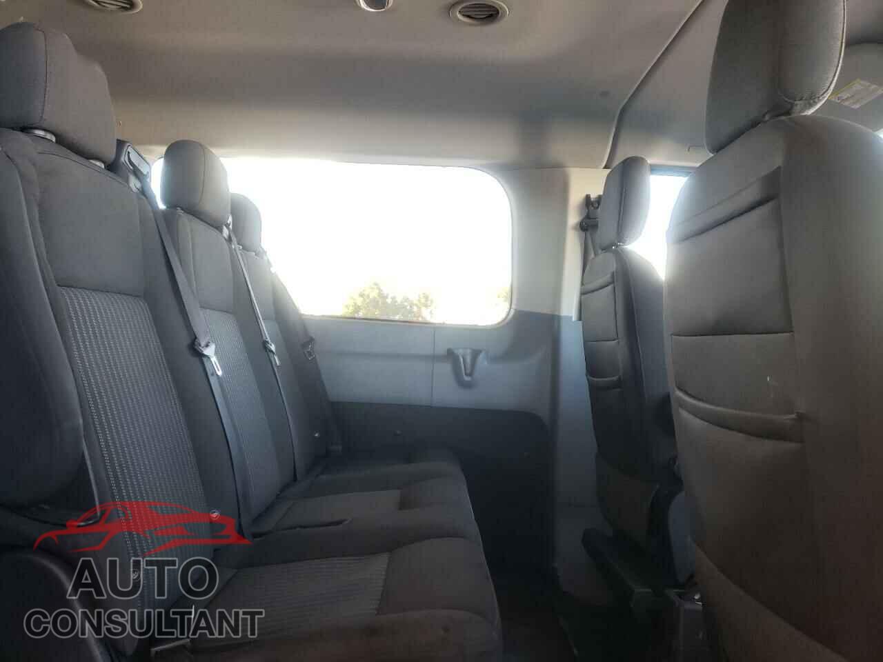 FORD TRANSIT CO 2017 - 1FBZX2ZM2HKA23398