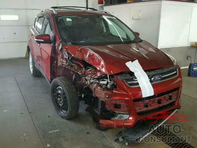 FORD ESCAPE 2015 - 1FMCU9J93FUA31694