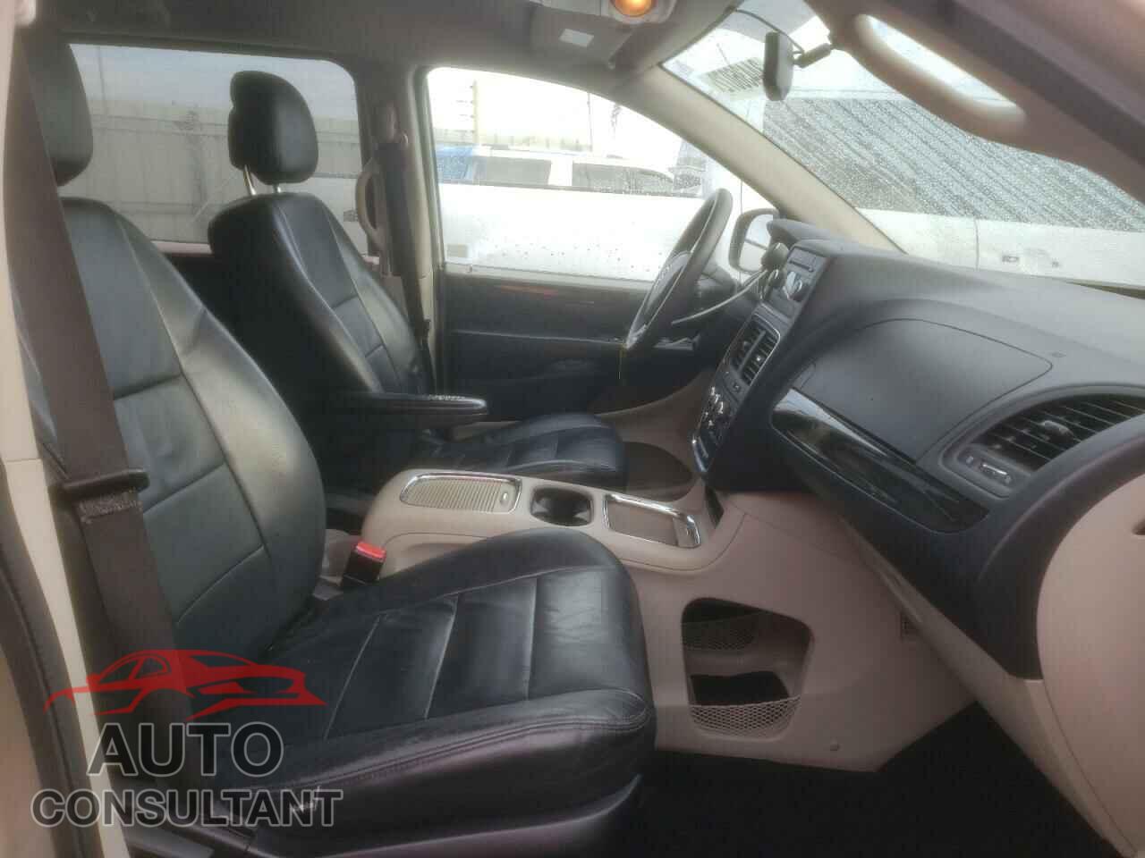 DODGE GRAND CARA 2016 - 1N4AA6CV2LC362965