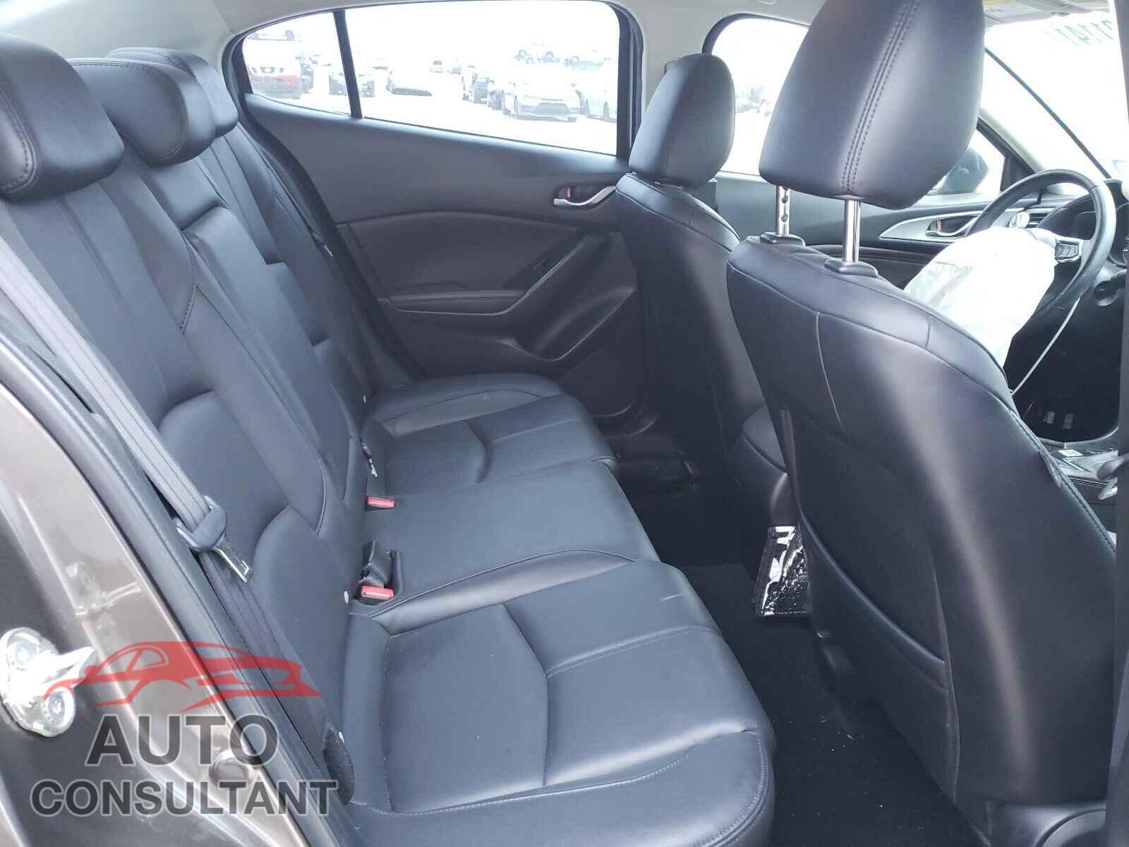 MAZDA 3 2017 - 3MZBN1V76HM123782
