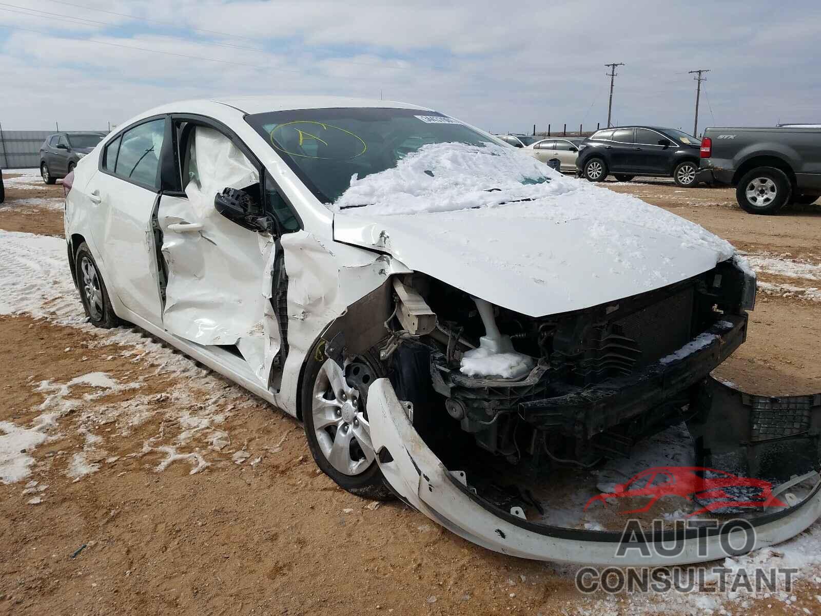 KIA FORTE 2017 - 3KPFK4A74HE067209