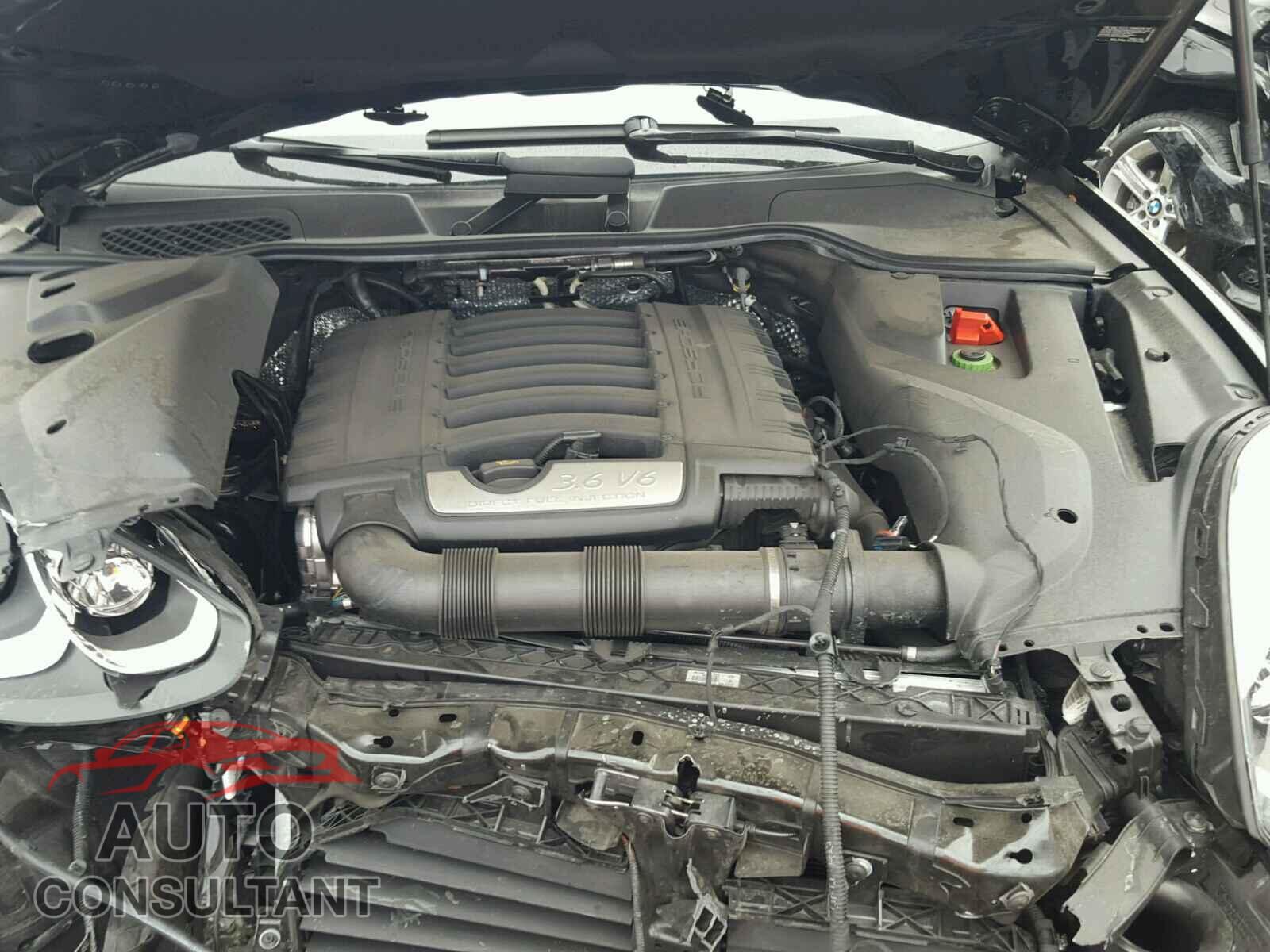 PORSCHE CAYENNE 2017 - WP1AA2A29HKA80720