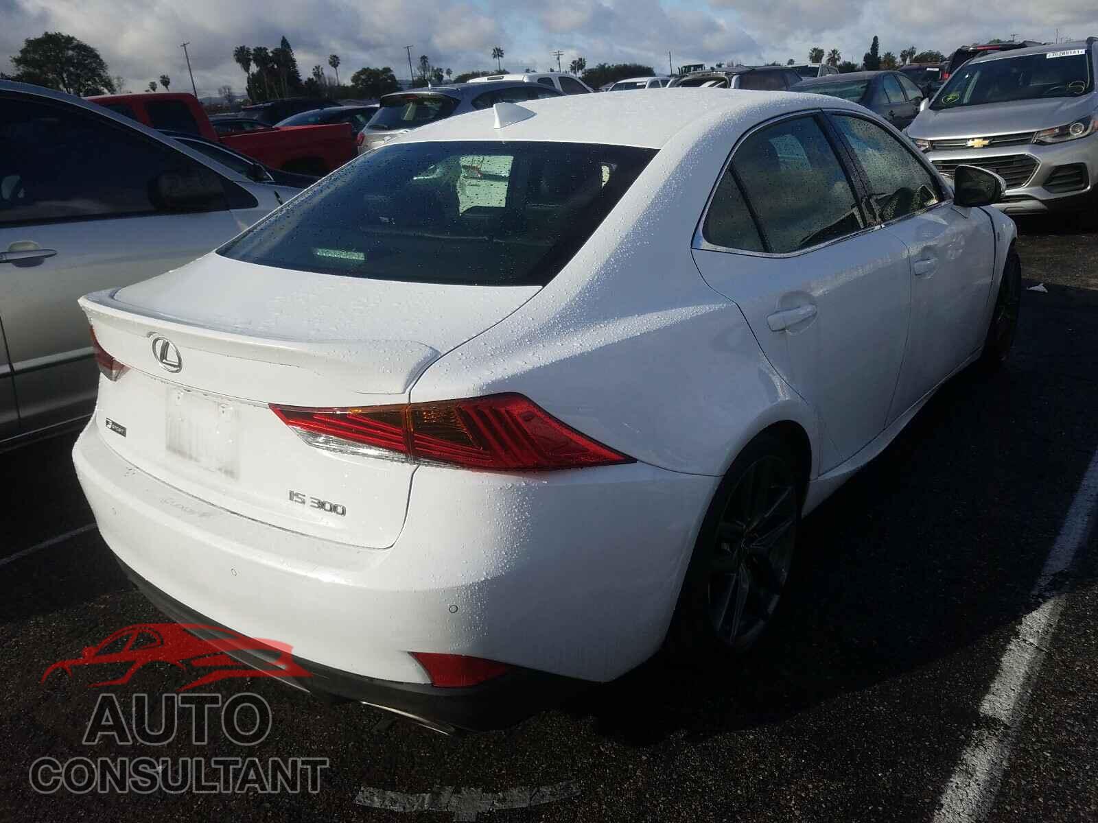 LEXUS IS 2019 - JTHBA1D23K5098307