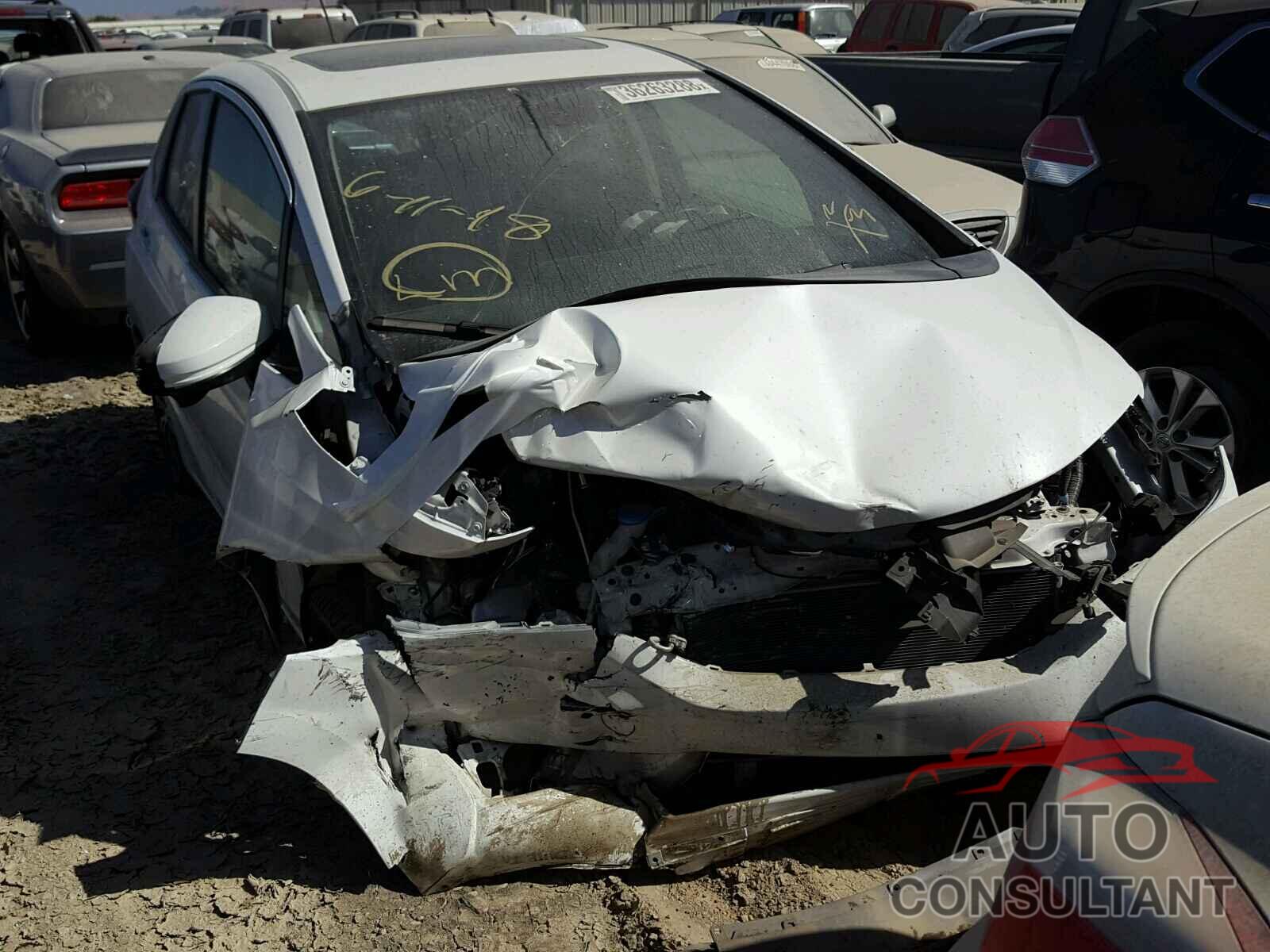 HONDA FIT 2015 - 3HGGK5H8XFM765126