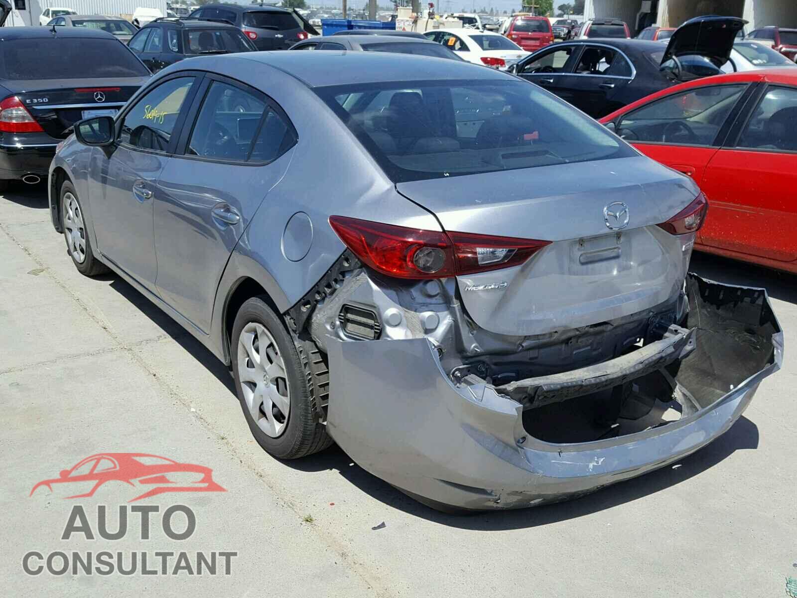 MAZDA 3 2015 - 3MZBM1U72FM190882