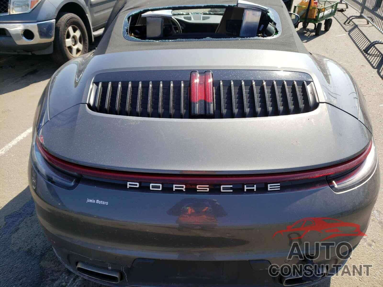 PORSCHE 911 2020 - WP0CA2A97LS251139