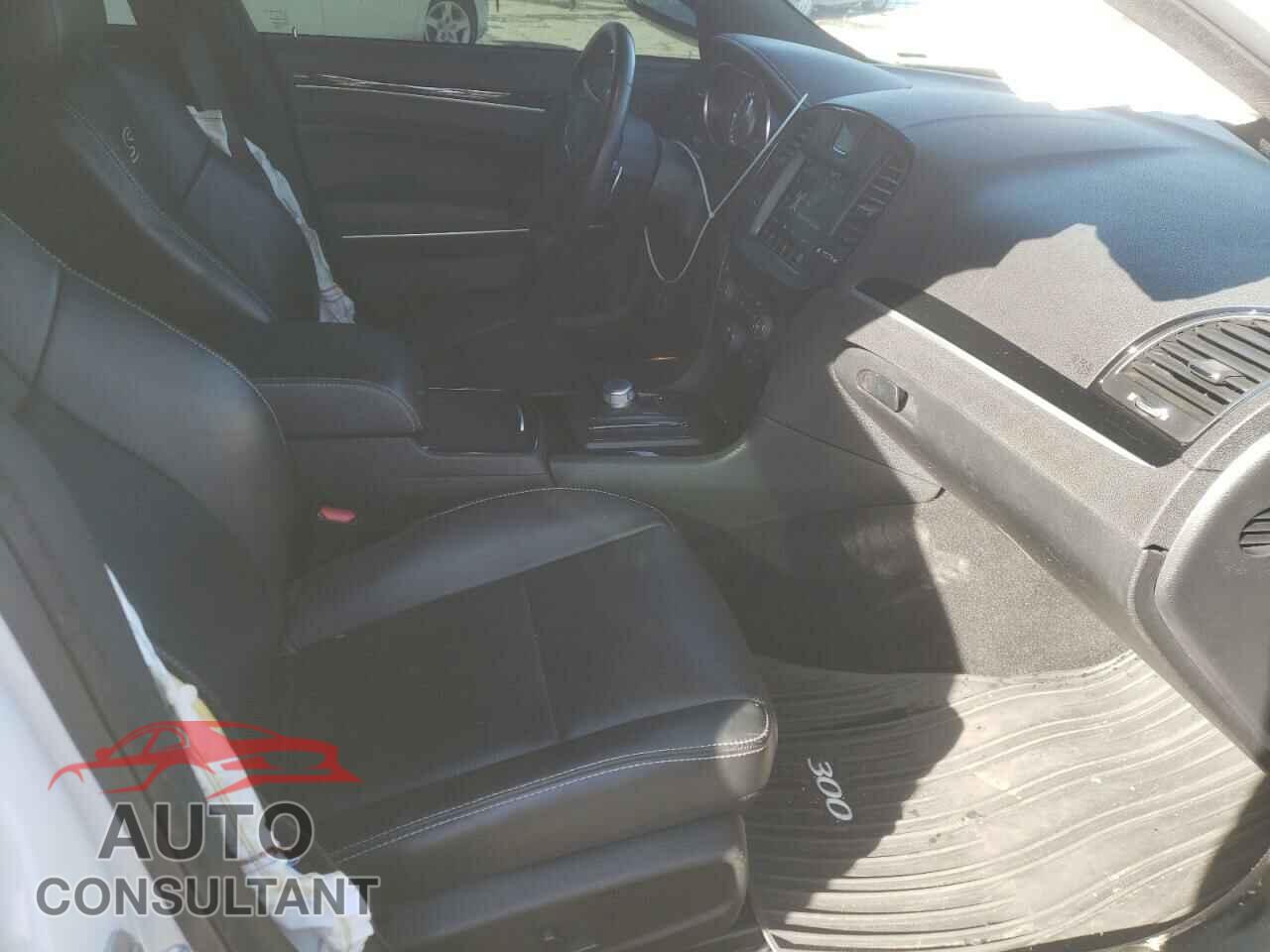CHRYSLER 300 2020 - 2C3CCABG1LH181554