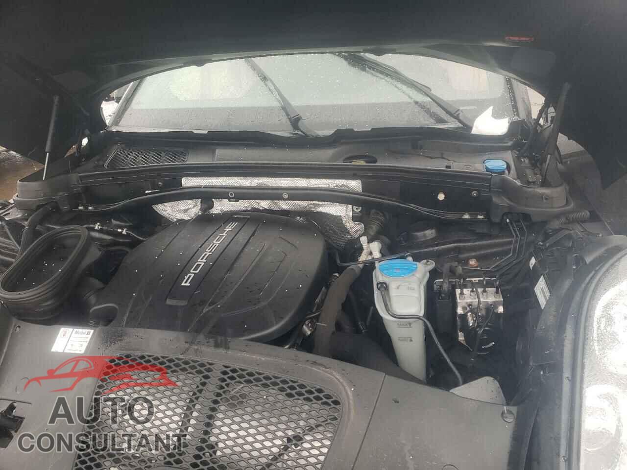 PORSCHE MACAN 2018 - WP1AA2A51JLB01991