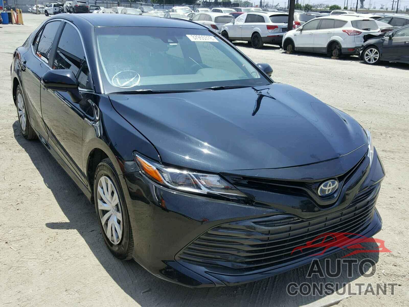 TOYOTA CAMRY 2018 - 4T1B31HK6JU500360