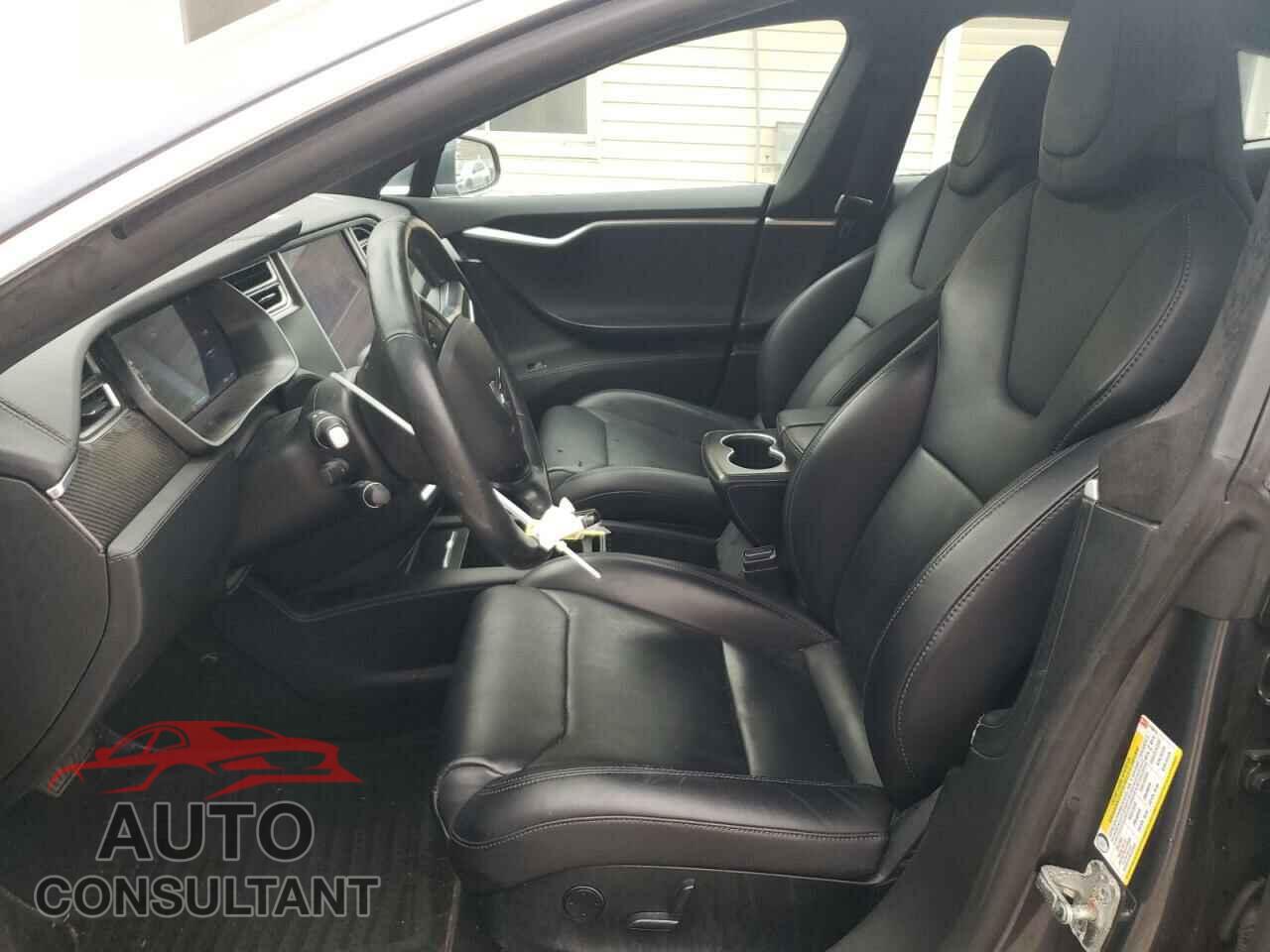 TESLA MODEL S 2017 - 5YJSA1E2XHF215615