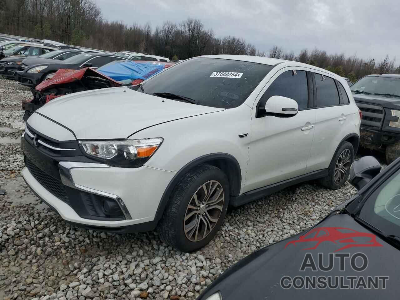 MITSUBISHI OUTLANDER 2019 - JA4AP3AUXKU003061