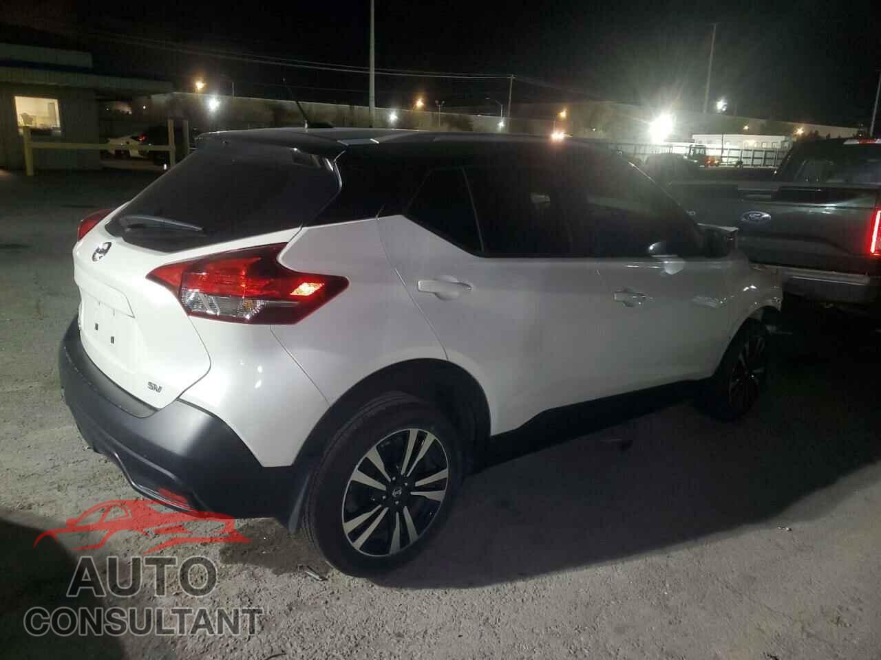 NISSAN KICKS 2019 - 3N1CP5CU3KL496442