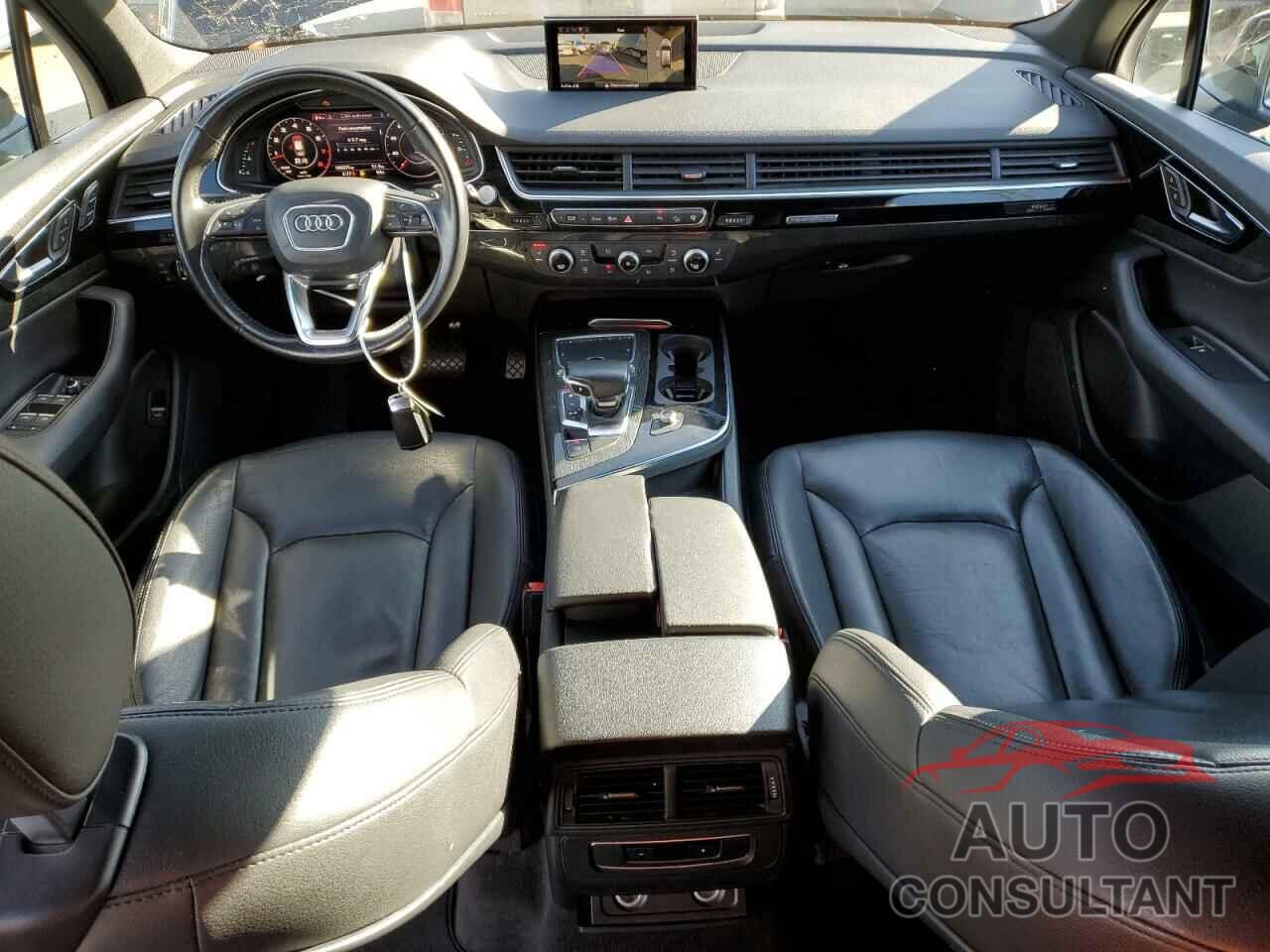 AUDI Q7 2017 - WA1LAAF76HD029845