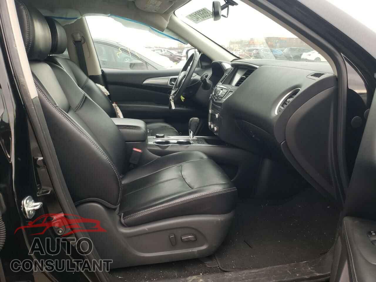 NISSAN PATHFINDER 2017 - 5N1DR2MM1HC684126