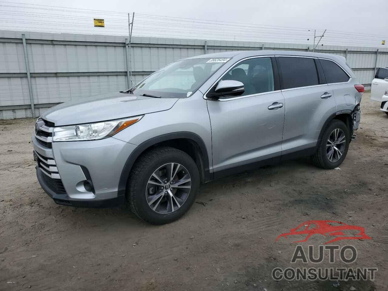 TOYOTA HIGHLANDER 2019 - 5TDZARFH4KS059381