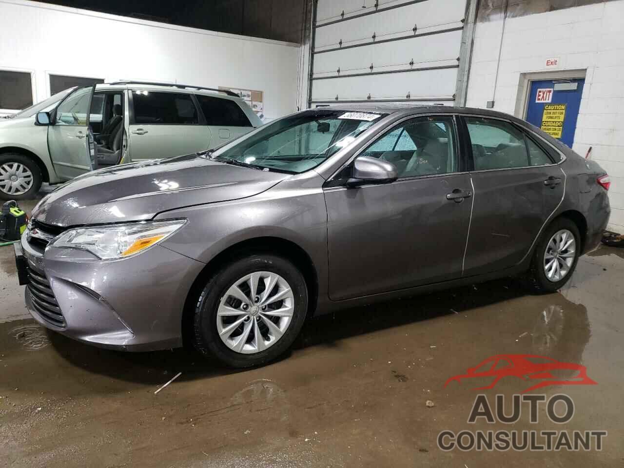 TOYOTA CAMRY 2016 - 4T4BF1FK6GR579490