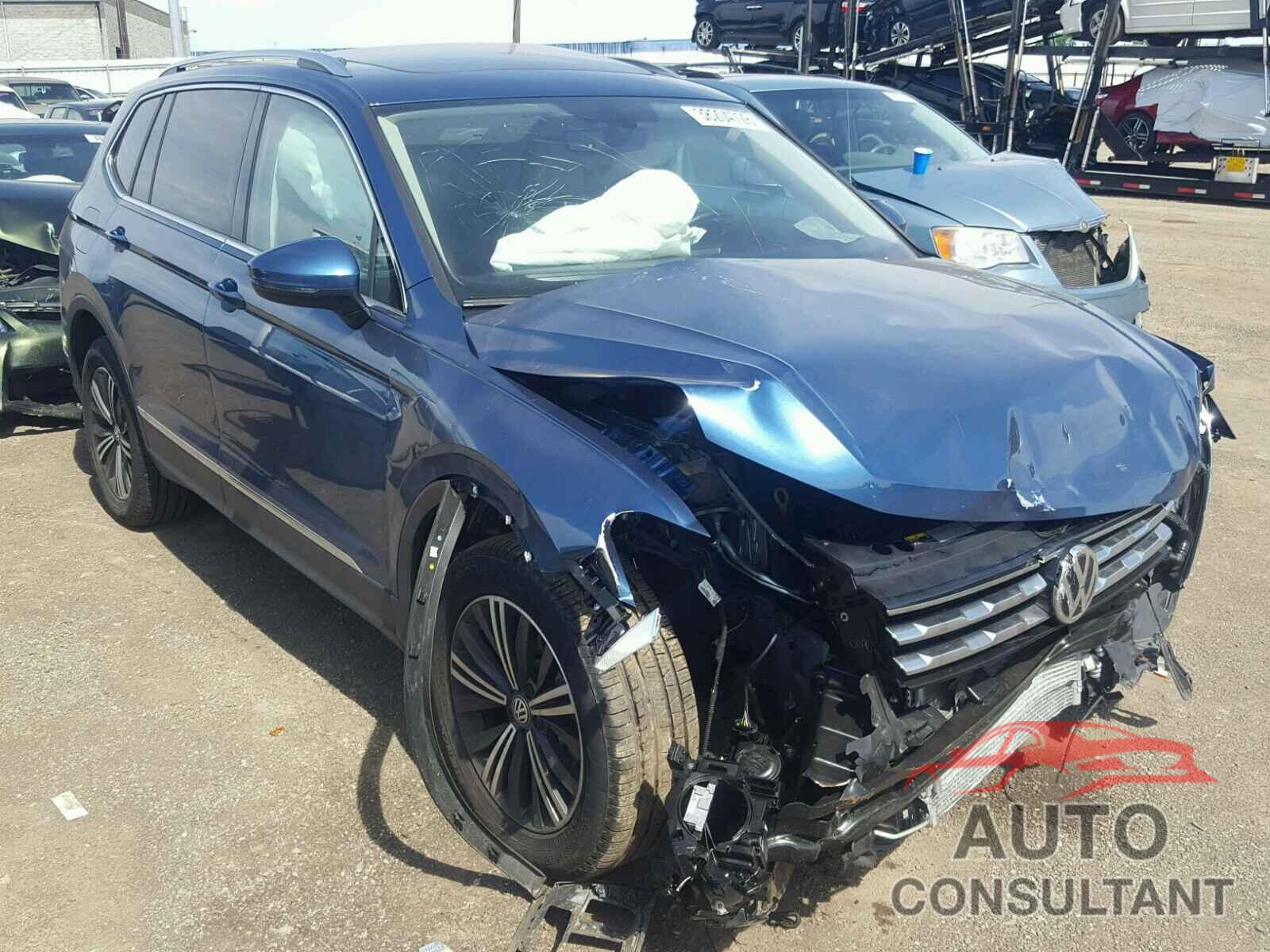 VOLKSWAGEN TIGUAN 2018 - 3VV2B7AX1JM036707