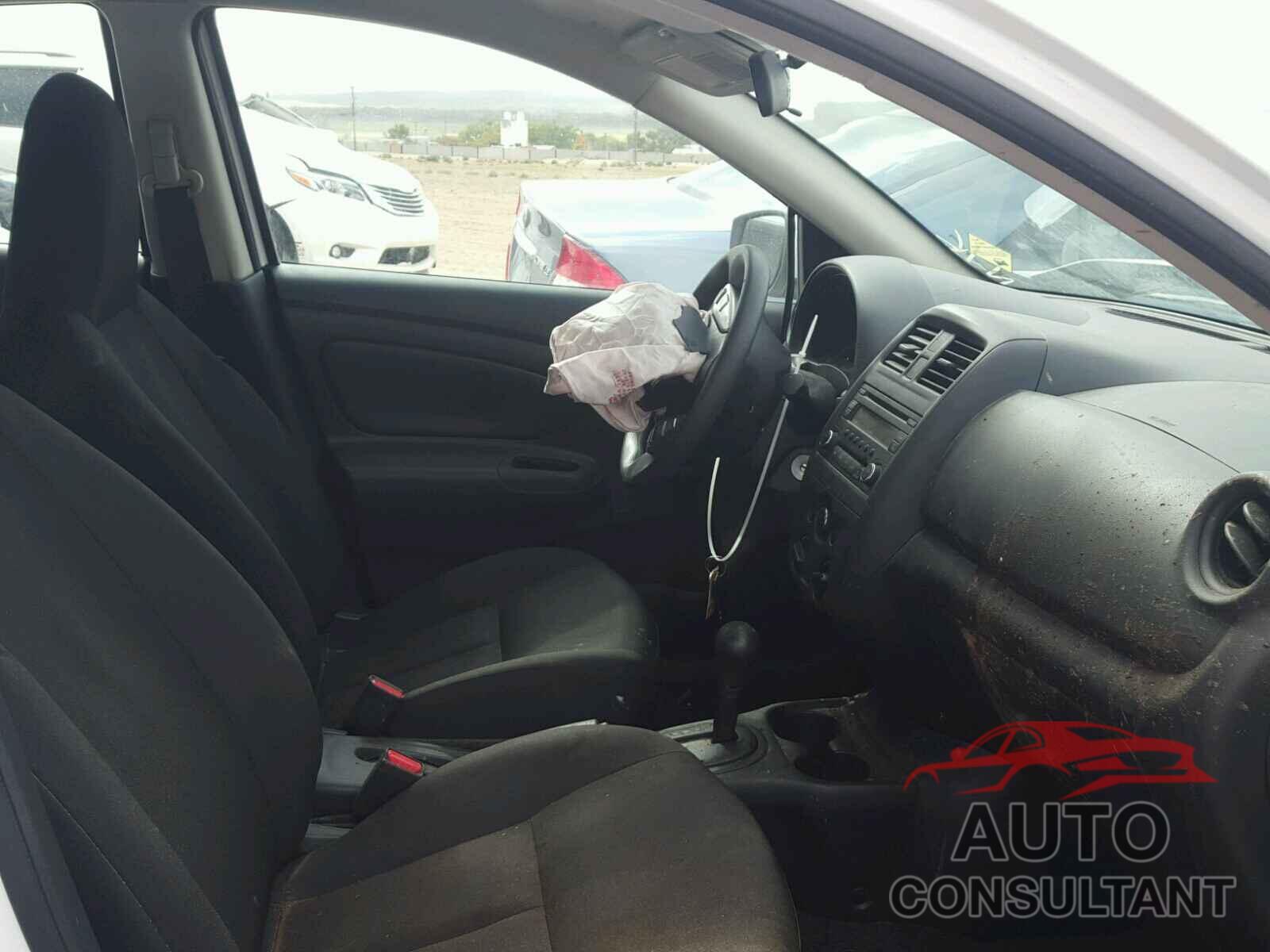 NISSAN VERSA 2016 - 3N1CN7AP1GL880919
