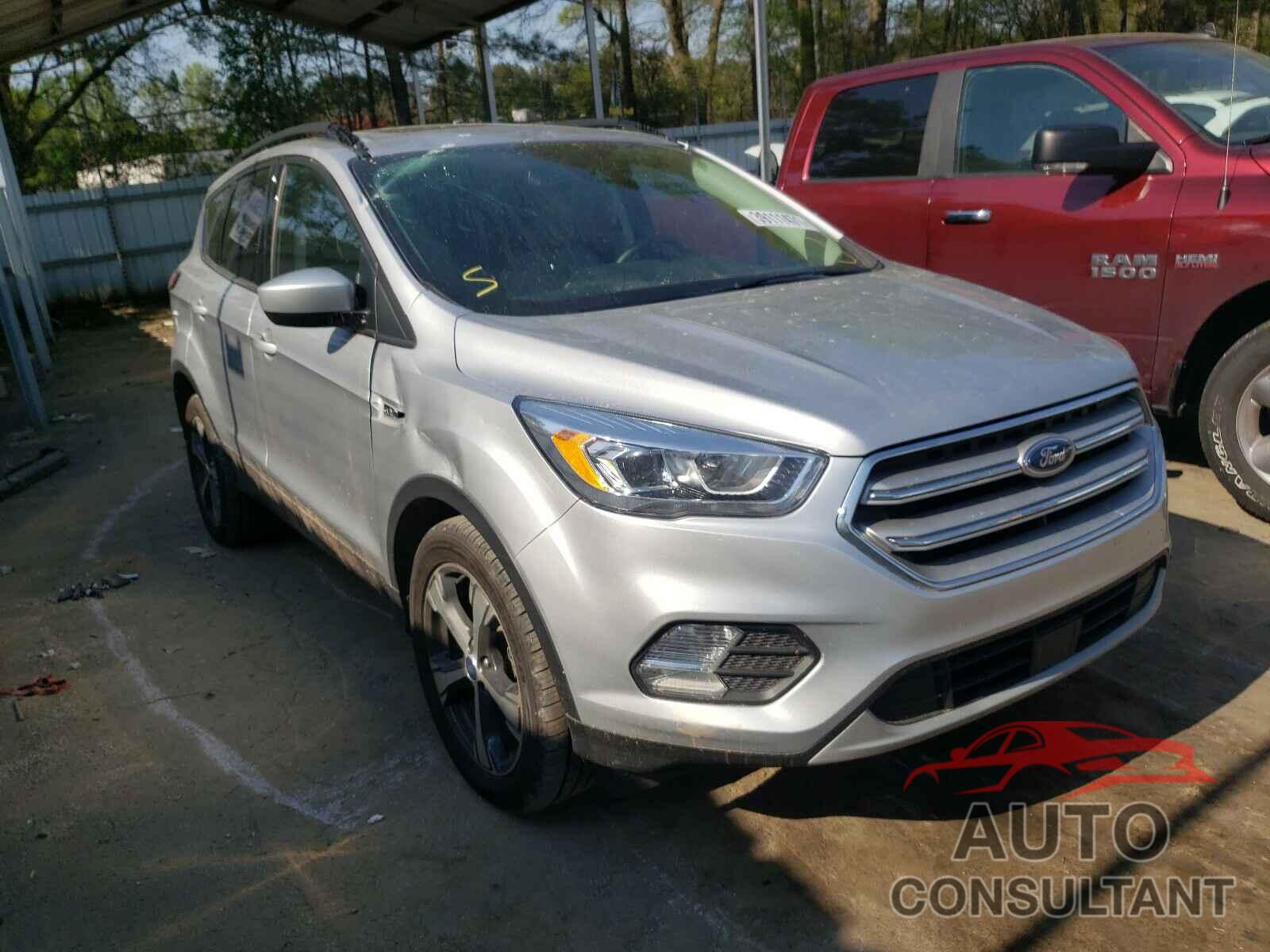 FORD ESCAPE 2018 - 1FMCU0HD6JUD00110