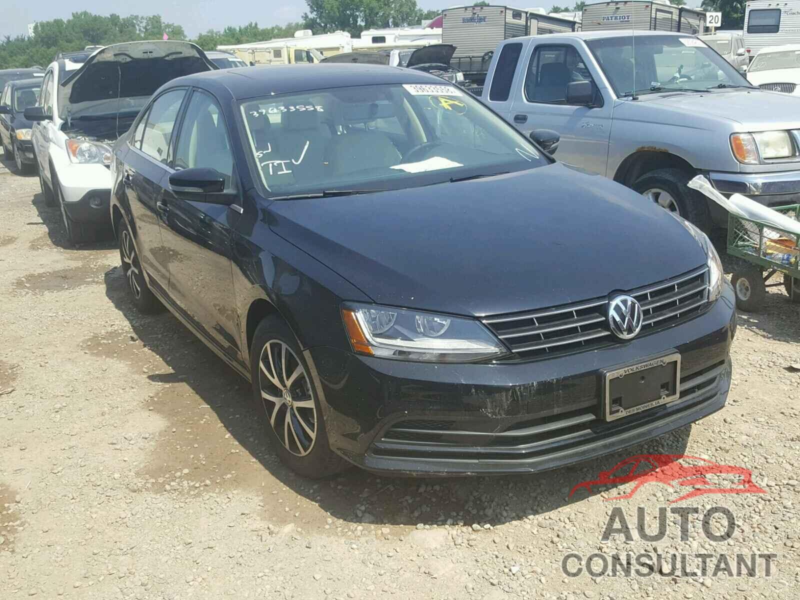 VOLKSWAGEN JETTA 2018 - 3VWDB7AJ8JM259486