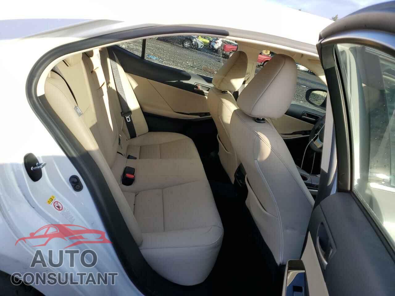 LEXUS IS 2017 - JTHCM1D20H5025190