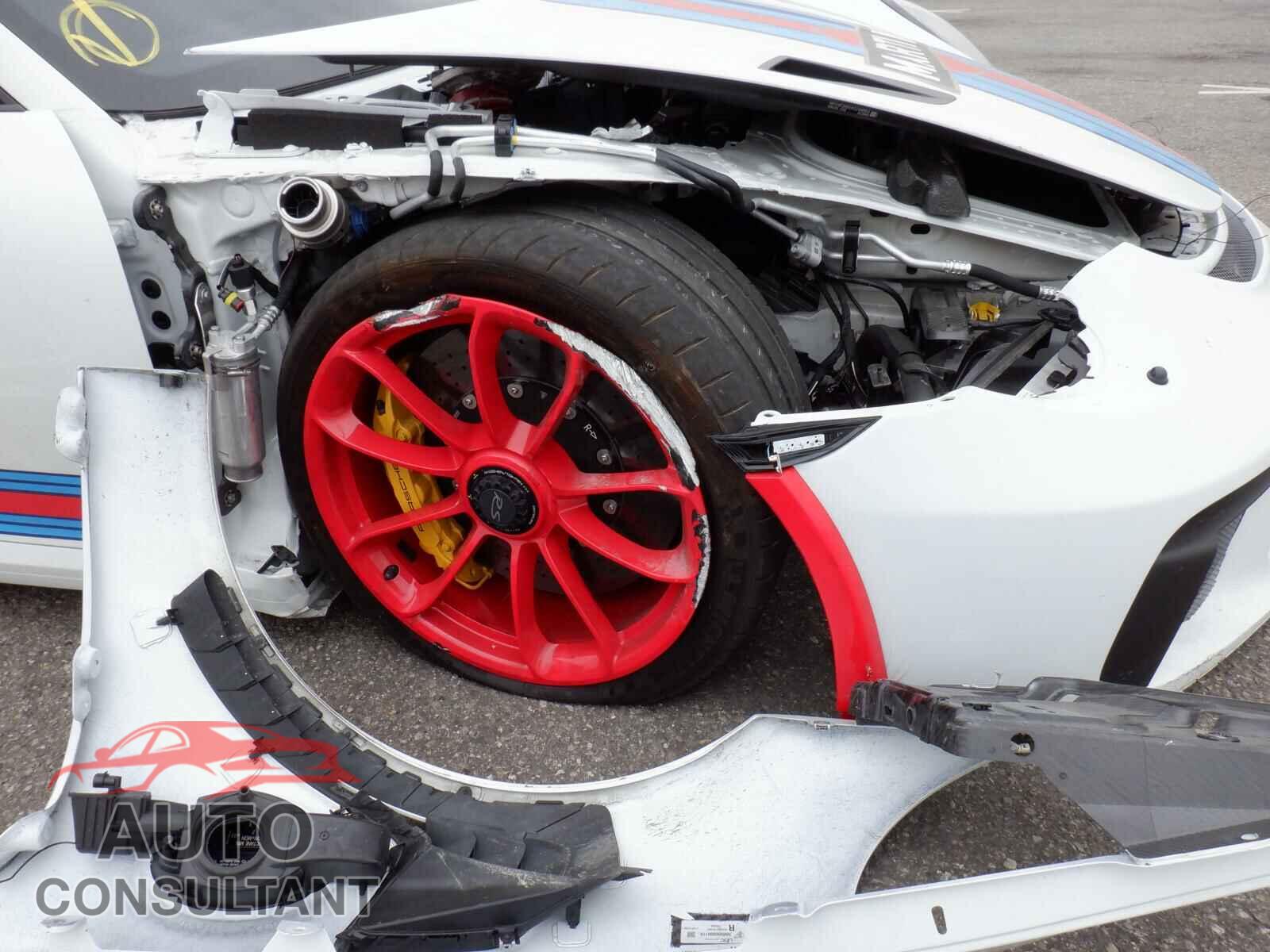 PORSCHE 911 2019 - WP0AF2A91KS164862