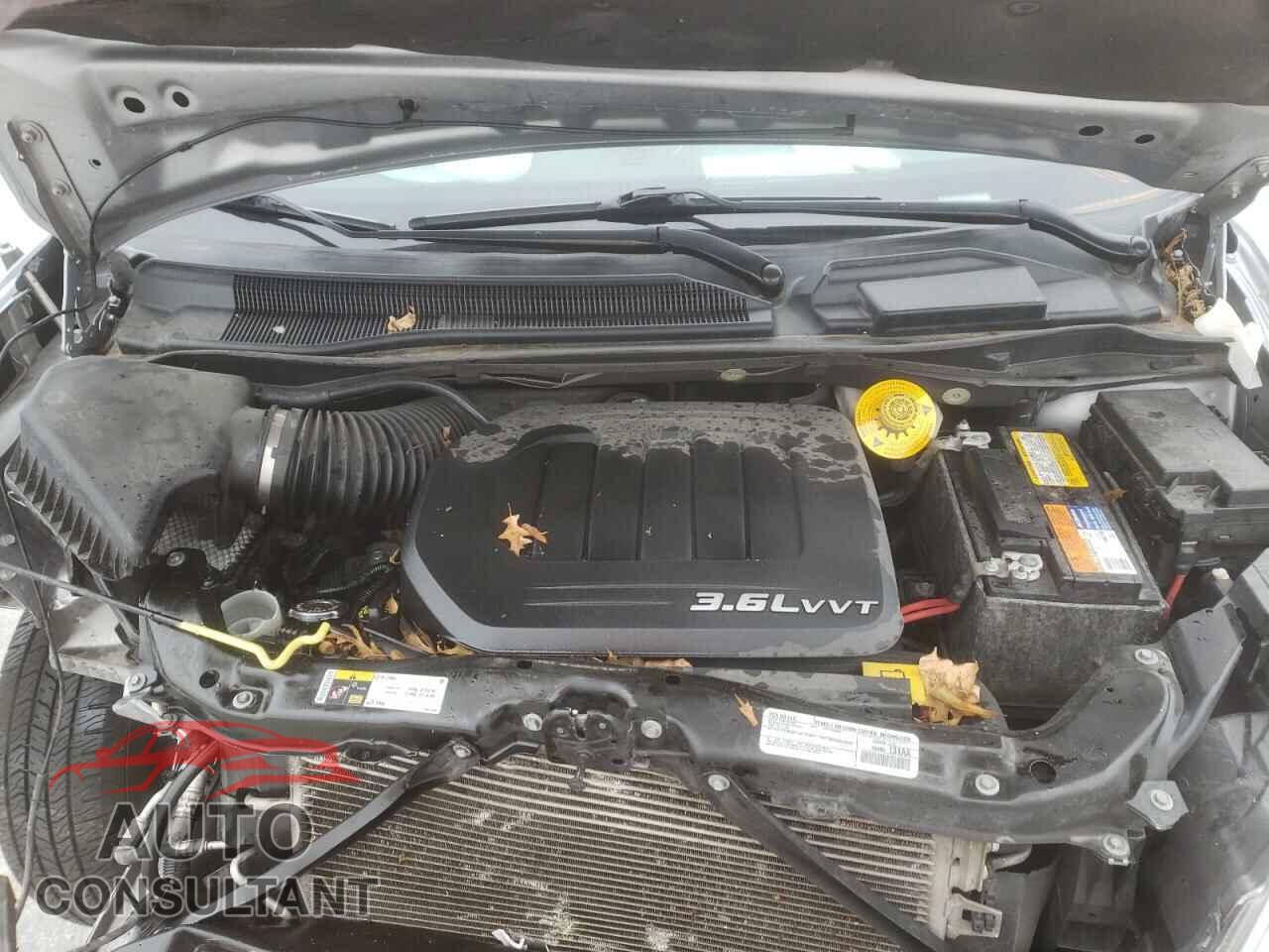 DODGE GRAND CARA 2018 - 2C4RDGBG2JR305151