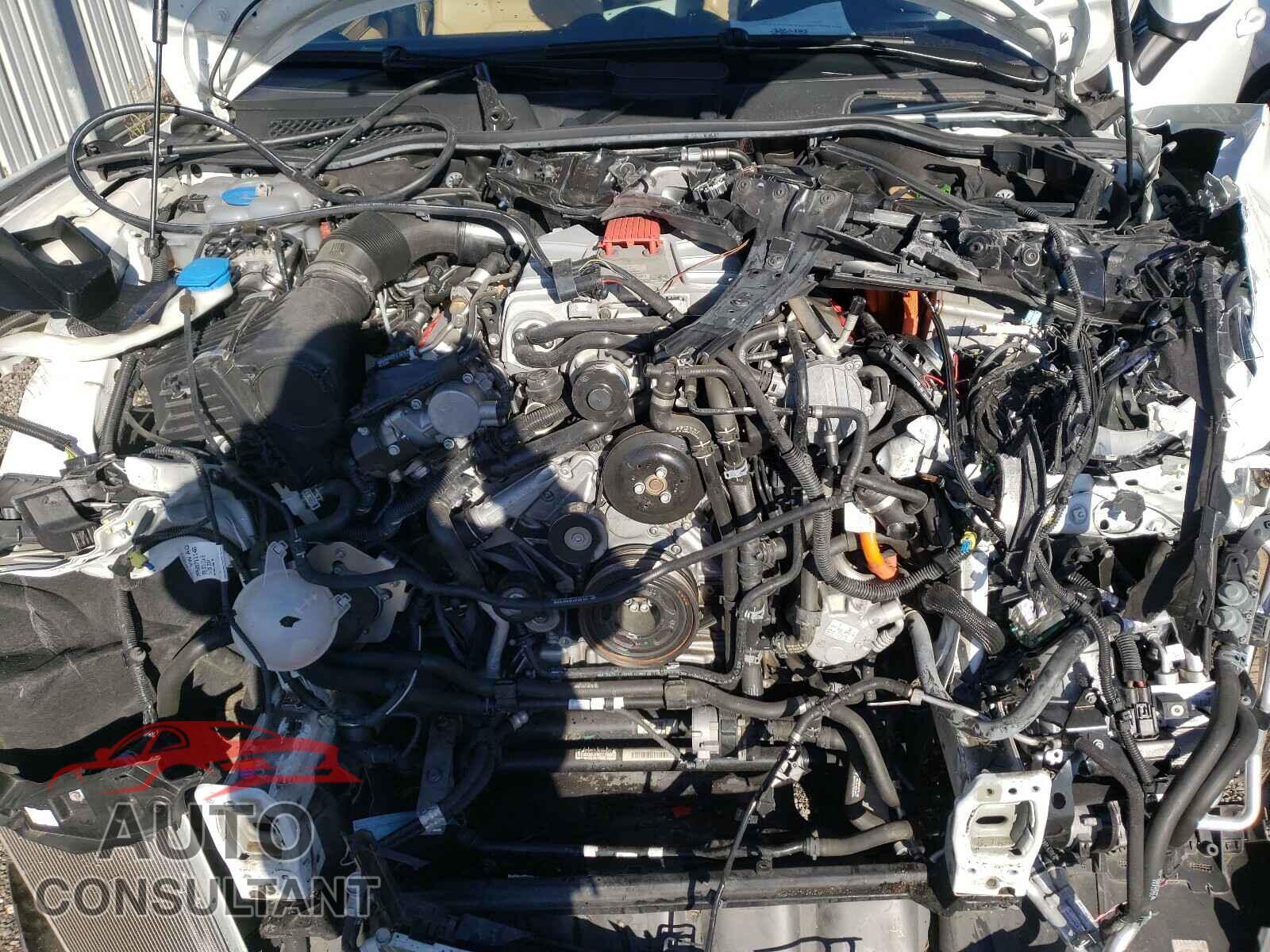 PORSCHE CAYENNE 2017 - WP1AE2A27HLA74462