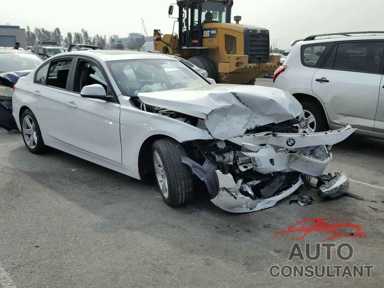 BMW 3 SERIES 2015 - WBA3C1C5XFP853441