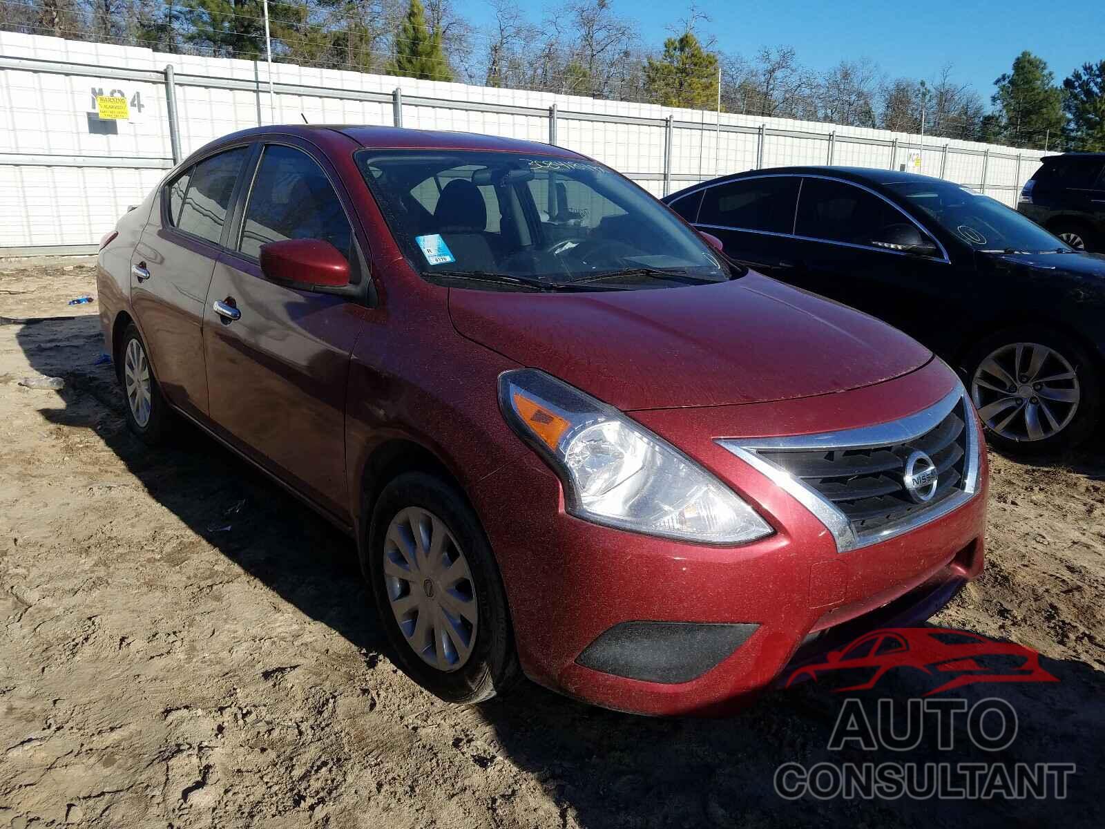NISSAN VERSA 2017 - 3N1CN7AP9HL835034