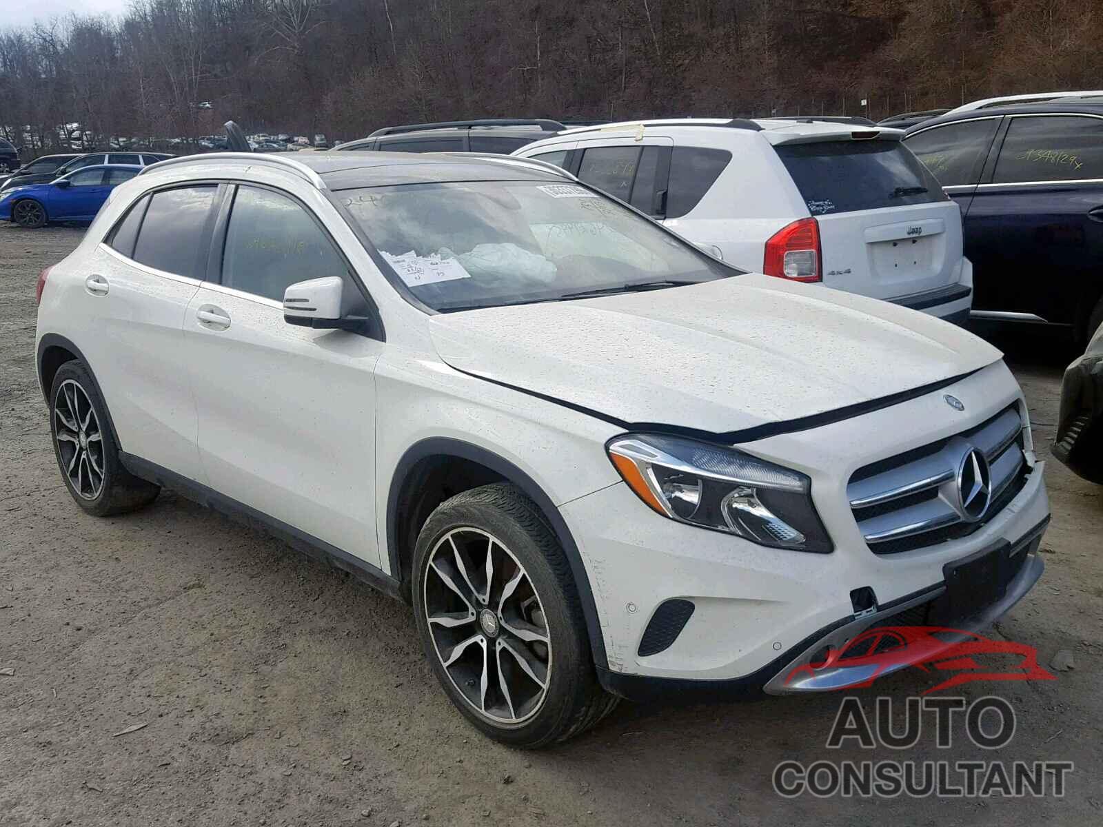 MERCEDES-BENZ GLA 250 2016 - 1N4BL4CV8KC168426