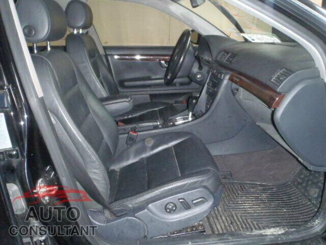 AUDI A4 2003 - WBA8B9C56HK884659