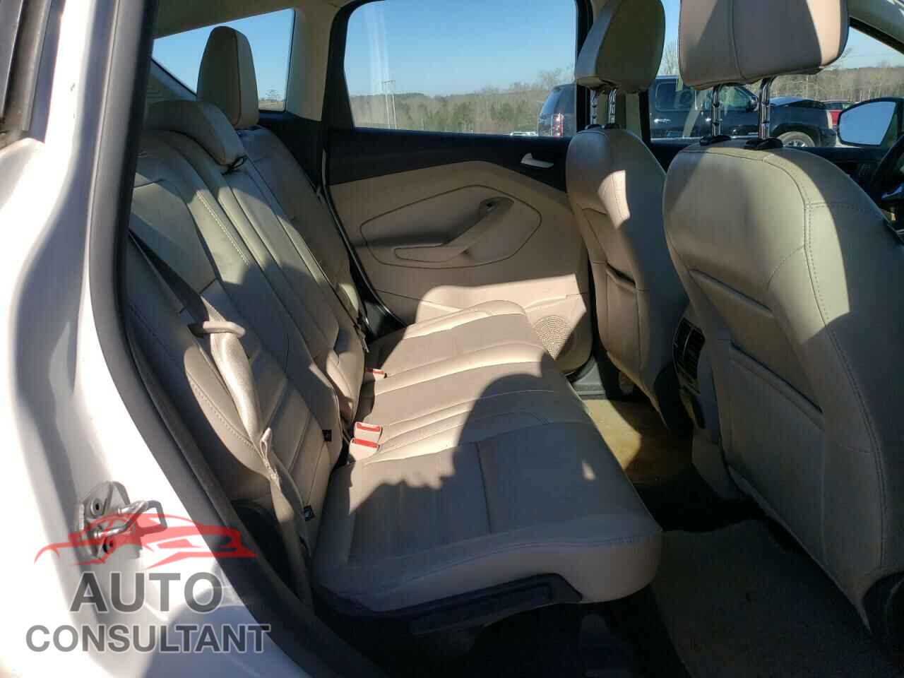 FORD CMAX 2017 - 1FADP5FU0HL104430