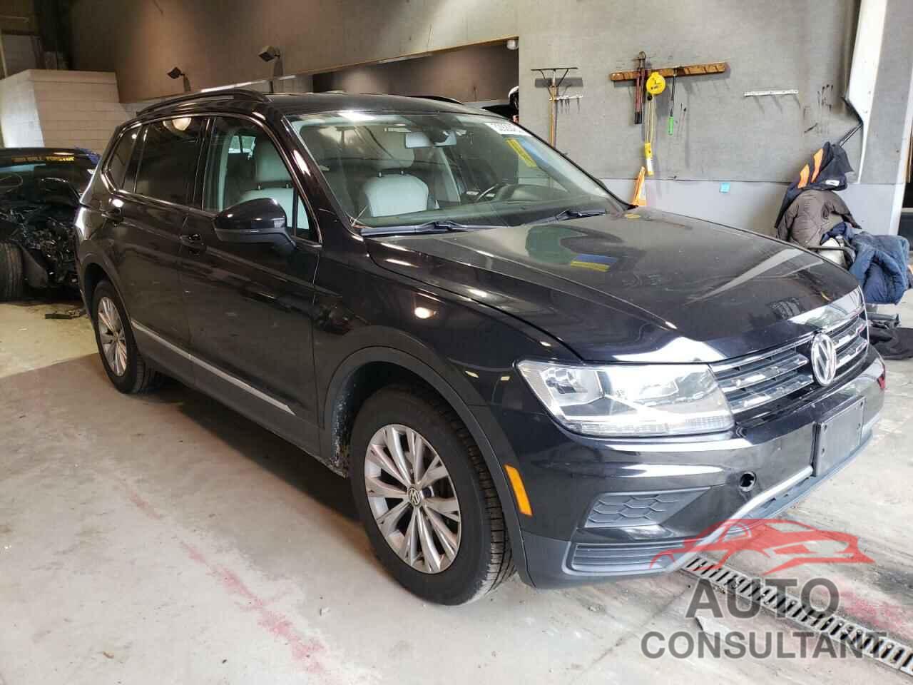 VOLKSWAGEN TIGUAN 2018 - 3VV3B7AX1JM041670