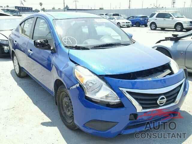 NISSAN VERSA 2015 - 3N1CN7AP8FL941035