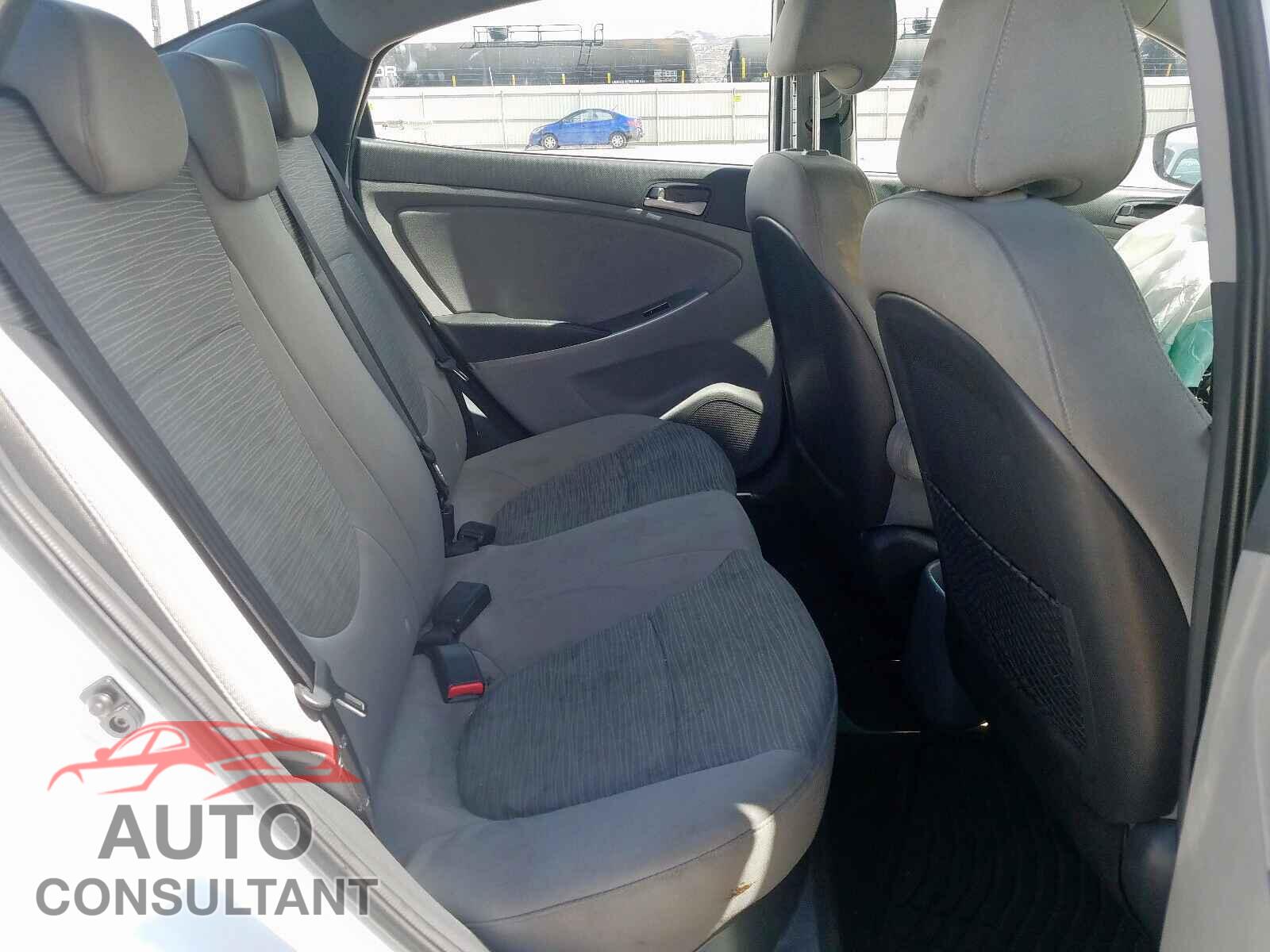 HYUNDAI ACCENT 2015 - 5YFEPMAEXMP224858