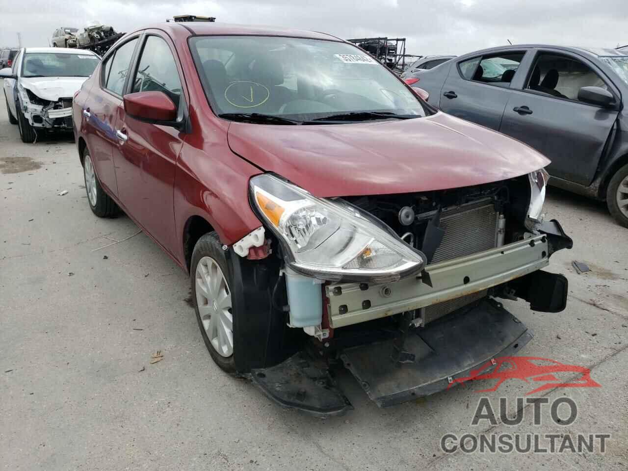 NISSAN VERSA 2018 - 3N1CN7AP8JL838951