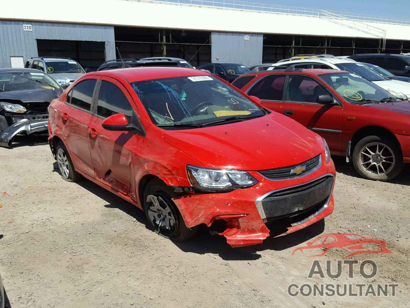 CHEVROLET SONIC 2017 - 1G1JB5SH1H4155653