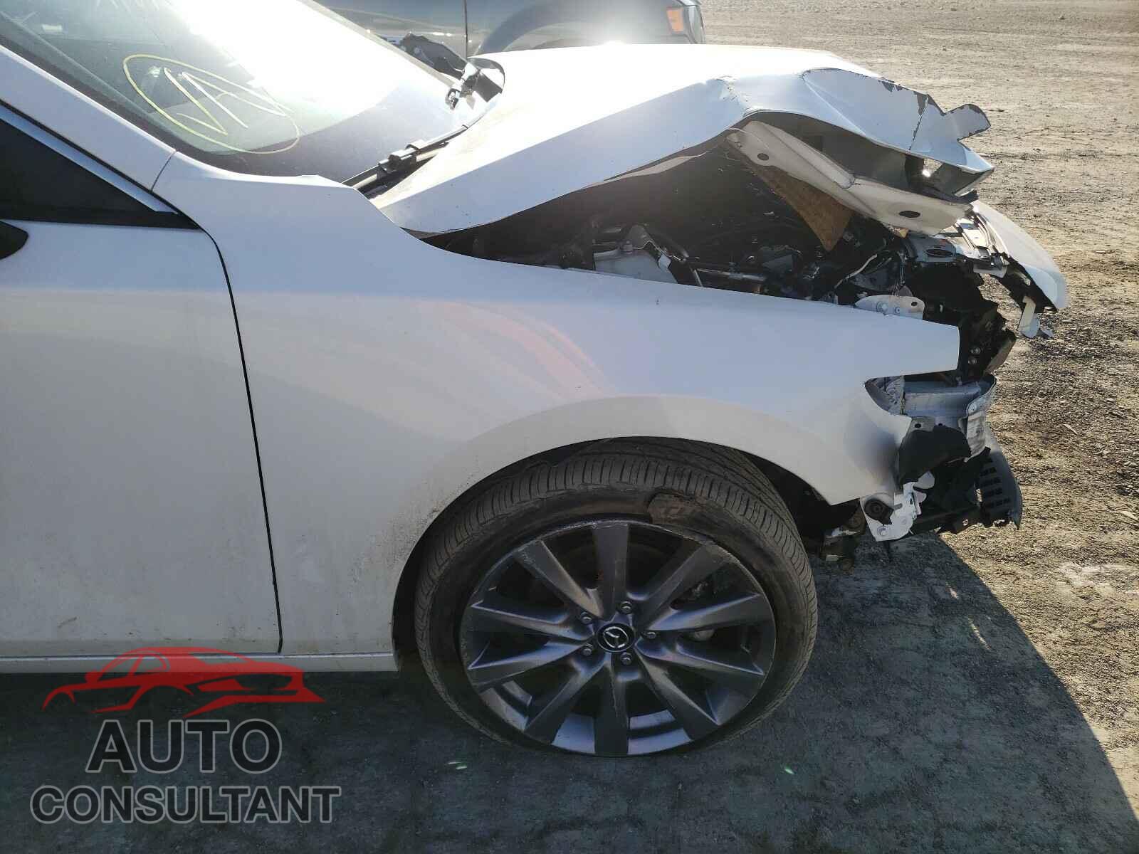 MAZDA 3 2020 - JM1BPBCM0L1162286