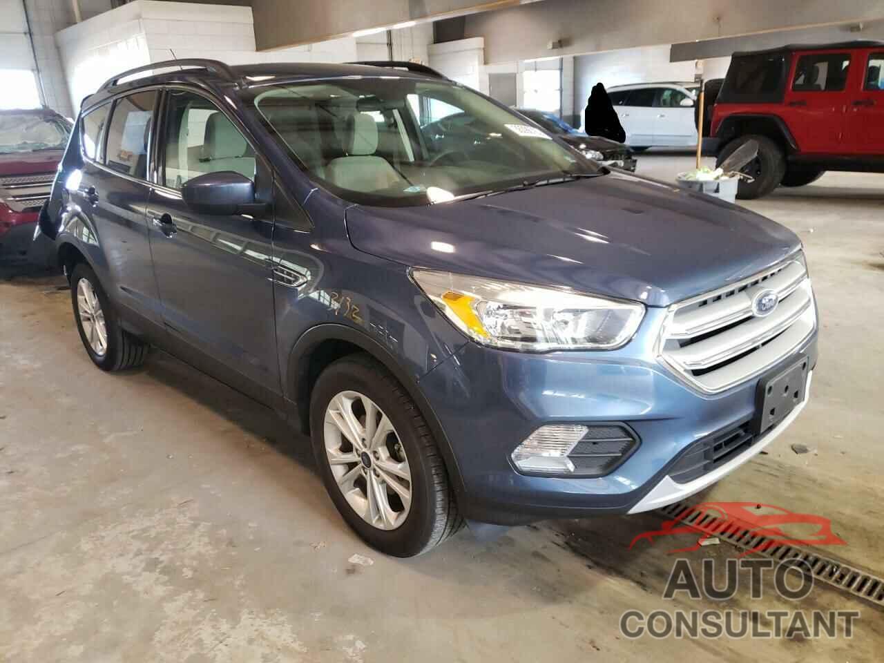 FORD ESCAPE 2018 - 1FMCU0GD8JUB21147