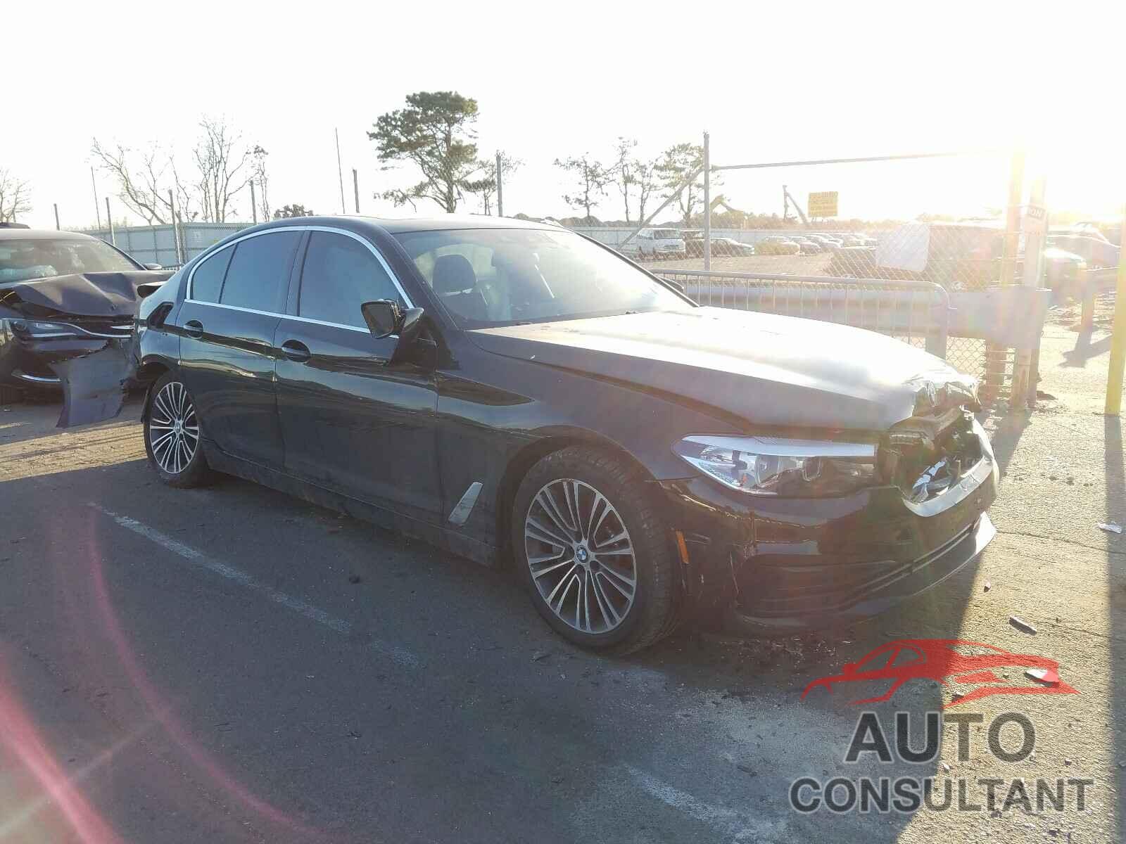 BMW 5 SERIES 2019 - WBAJA7C59KG910626