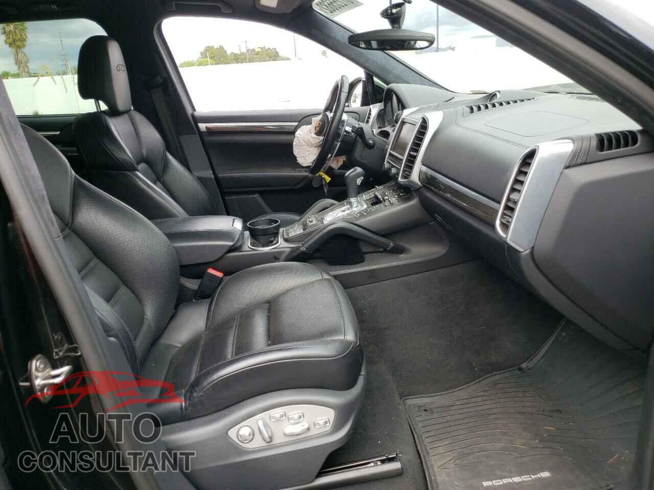 PORSCHE CAYENNE 2016 - WP1AD2A21GLA79318