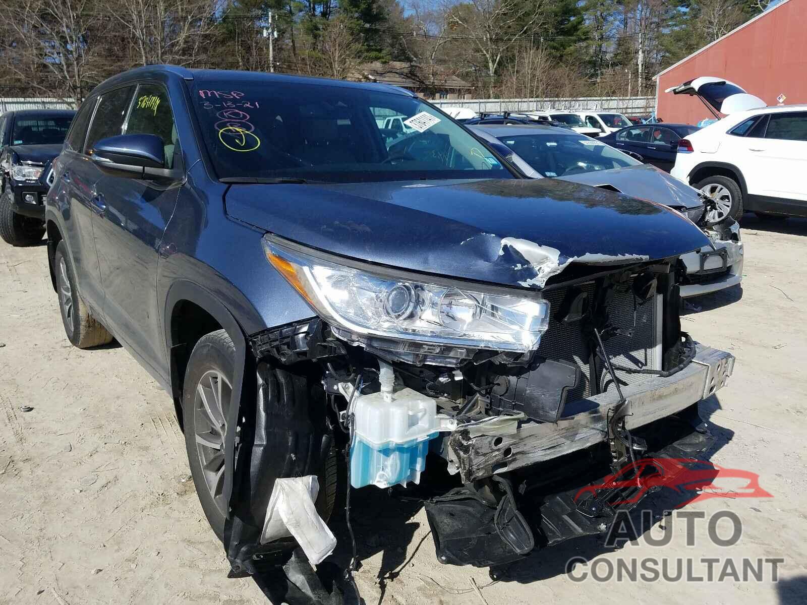 TOYOTA HIGHLANDER 2018 - 5TDJZRFH0JS830942