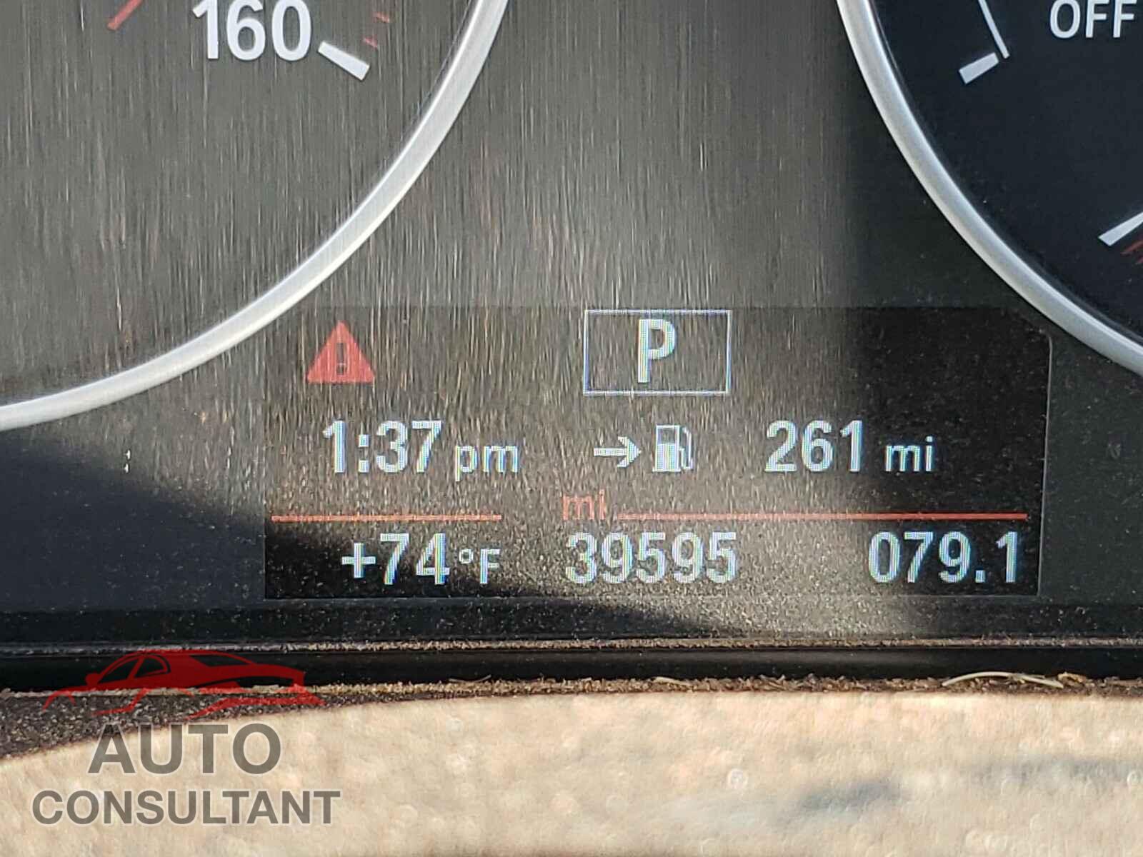 BMW 3 SERIES 2017 - WBA8D9C37HA012408