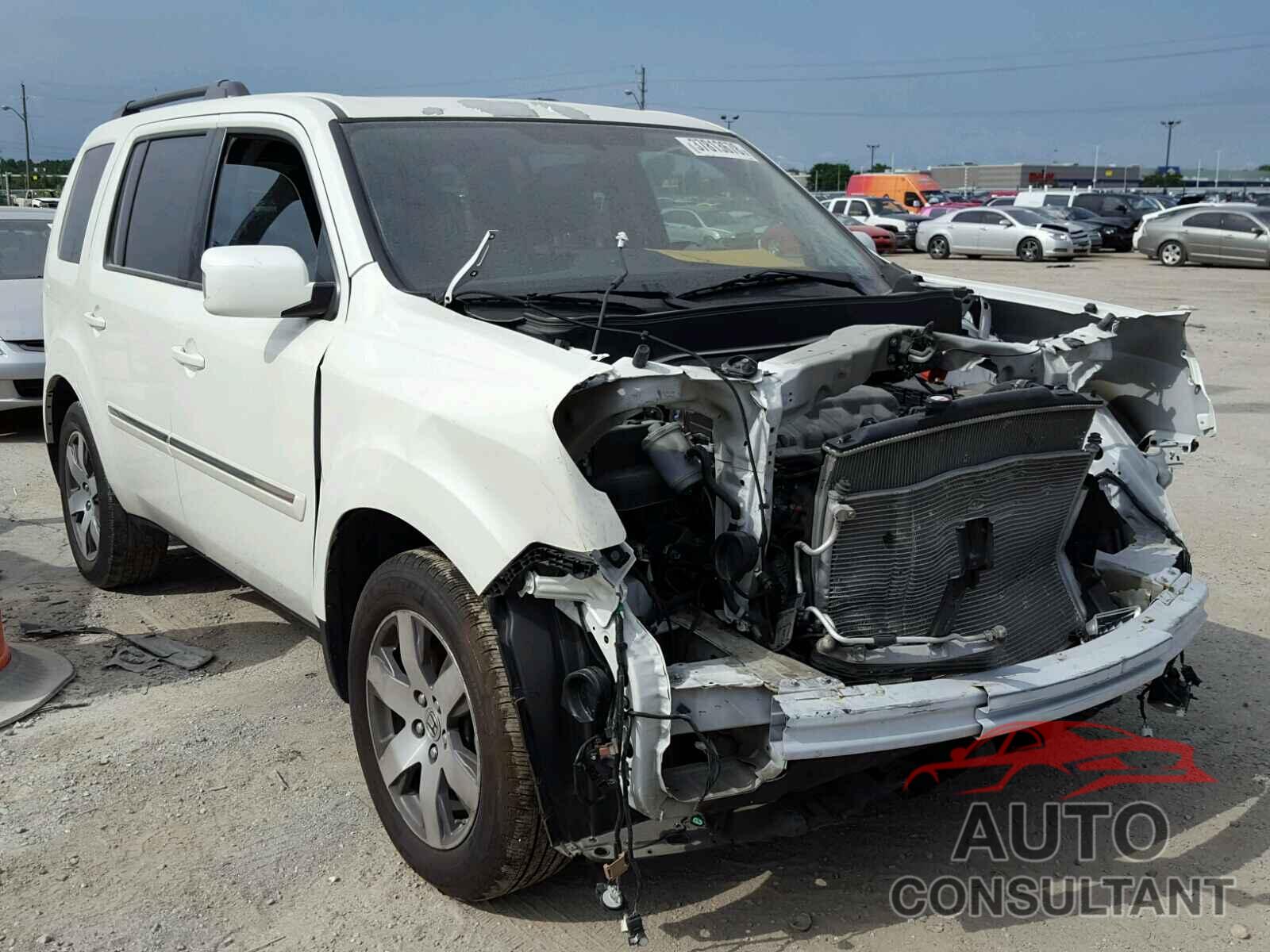 HONDA PILOT 2015 - 5FNYF4H90FB053495