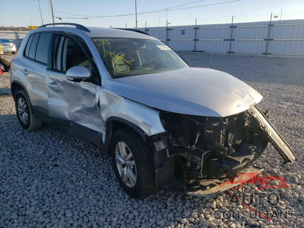 VOLKSWAGEN TIGUAN 2017 - WVGAV7AX9HK001315