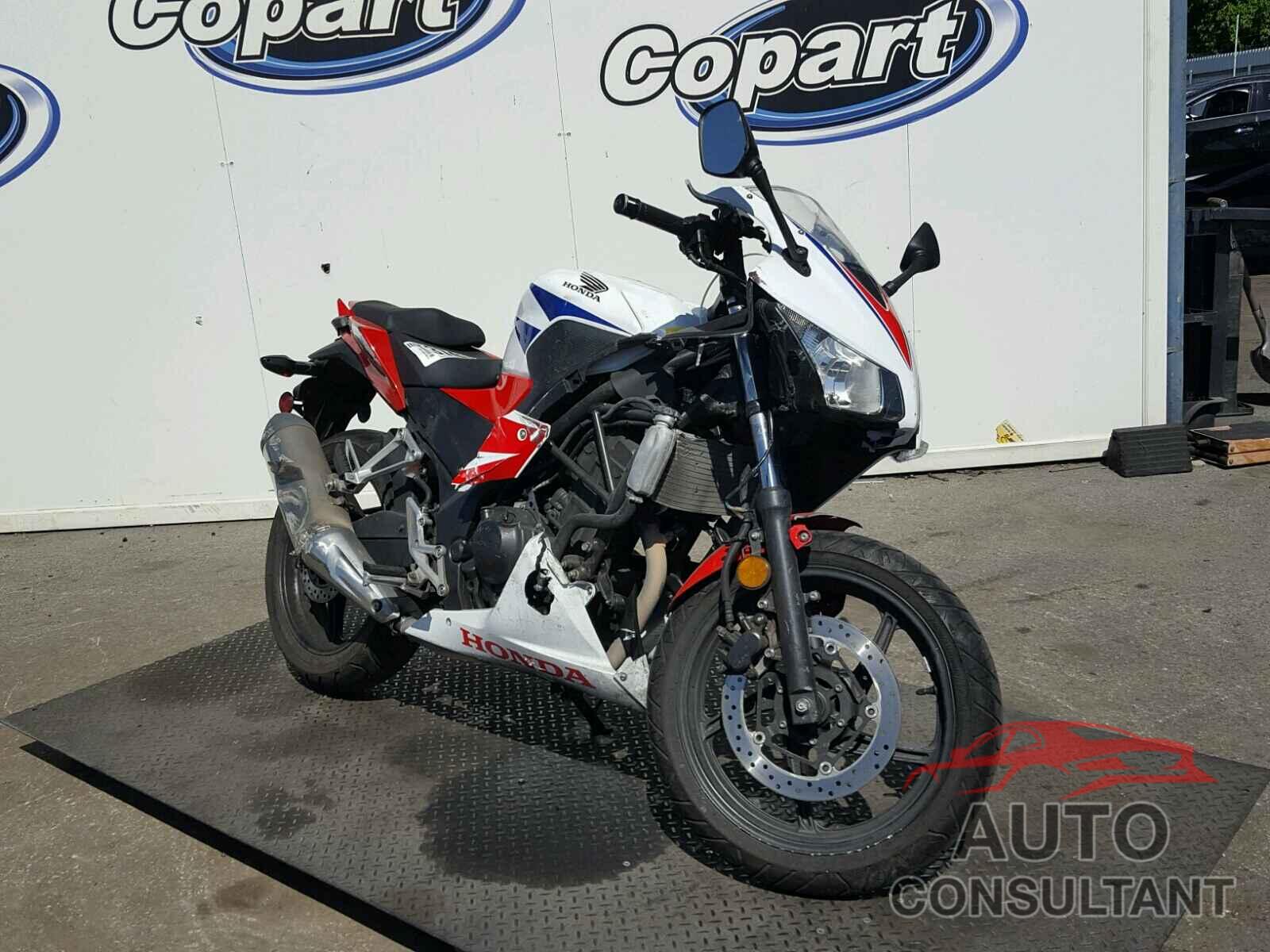 HONDA CBR CYCLE 2015 - MLHNC5117F5100641