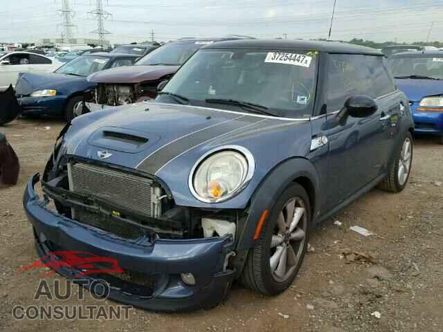 MINI COOPER 2011 - WMWSV3C50BTY11234