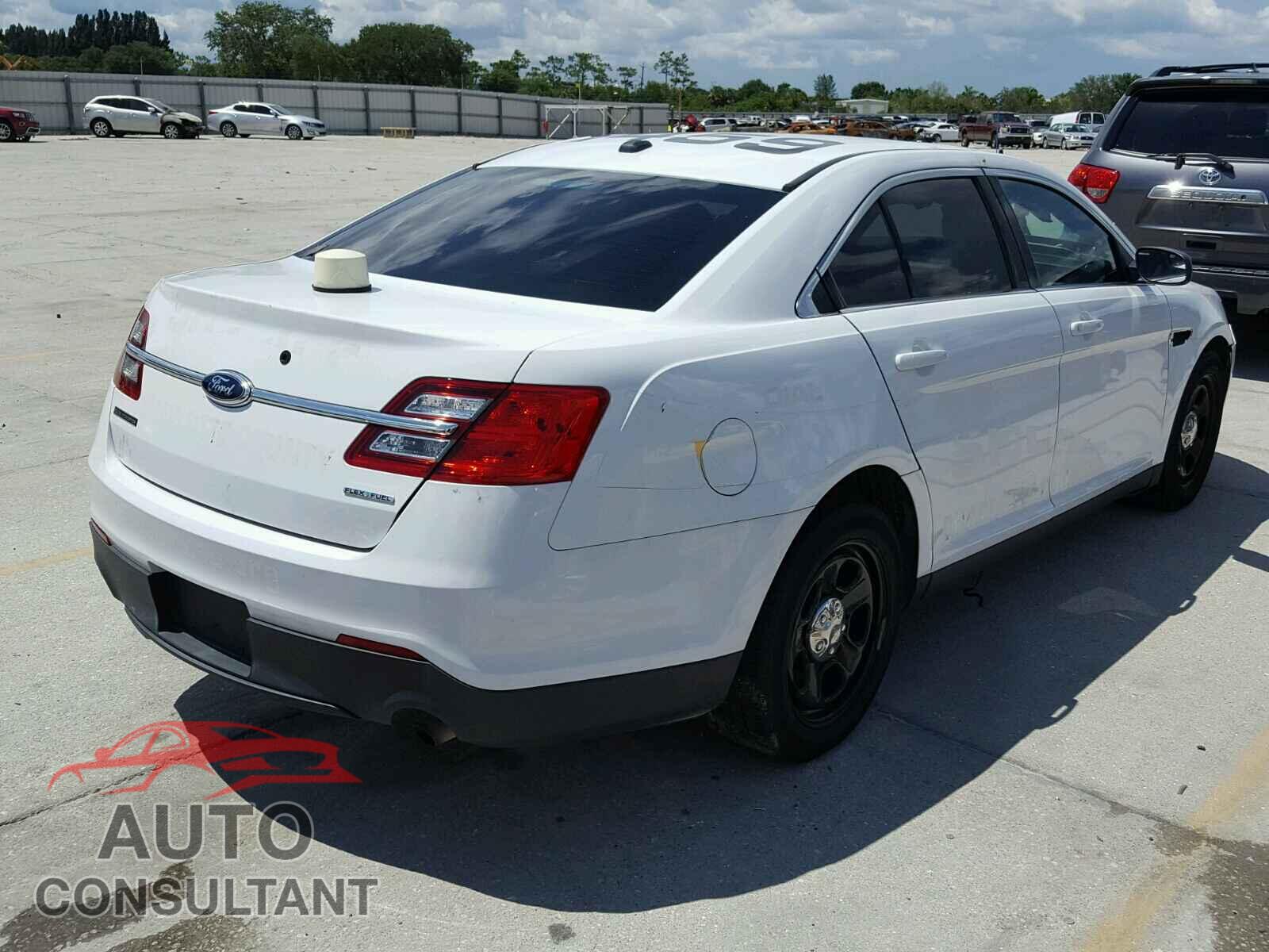 FORD TAURUS 2015 - 1FAHP2L87FG100808